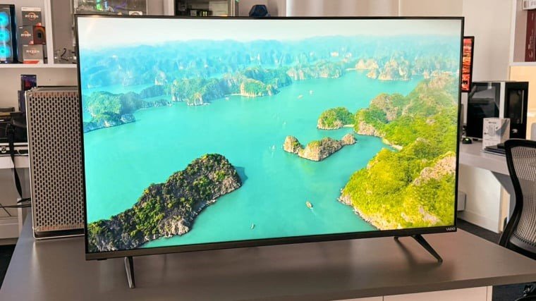 Who Makes Better Big UHD TVs Vizio Or LG